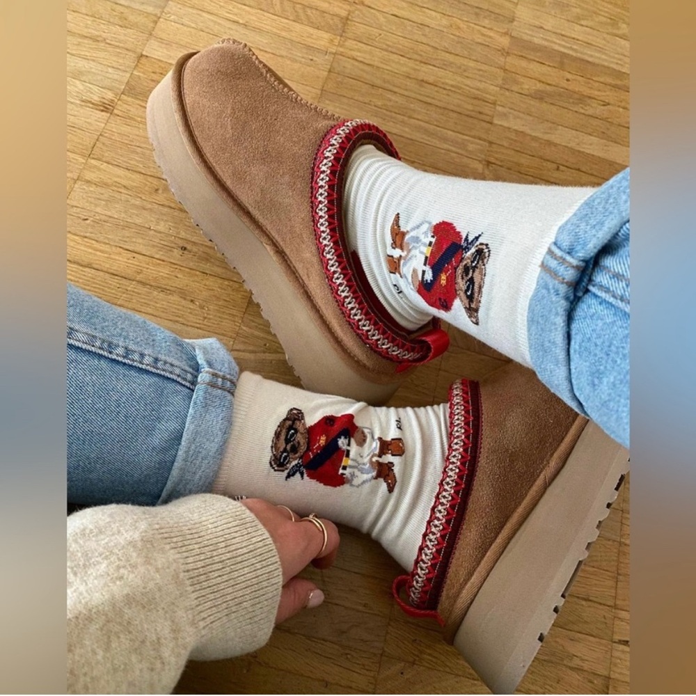 BRAND NEW UGG TAZZ SLIPPER